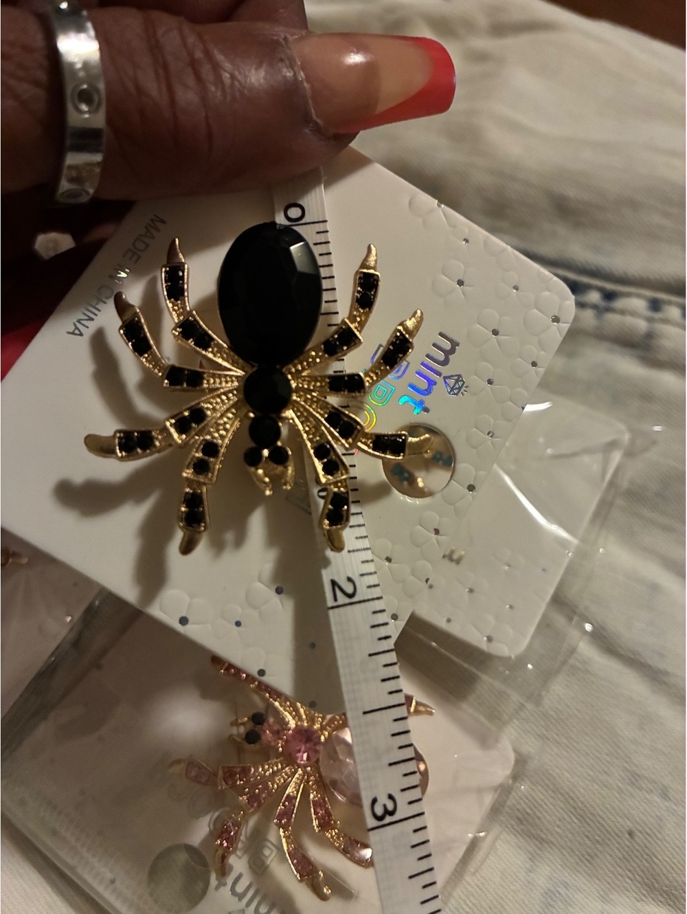 Vintage-Style Crystal Spider Pin | Alloy Gemstone Halloween Brooch